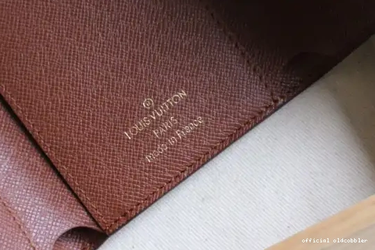 Official oldcobbler WALLET LOUIS VICTORINE VUITTON 0530